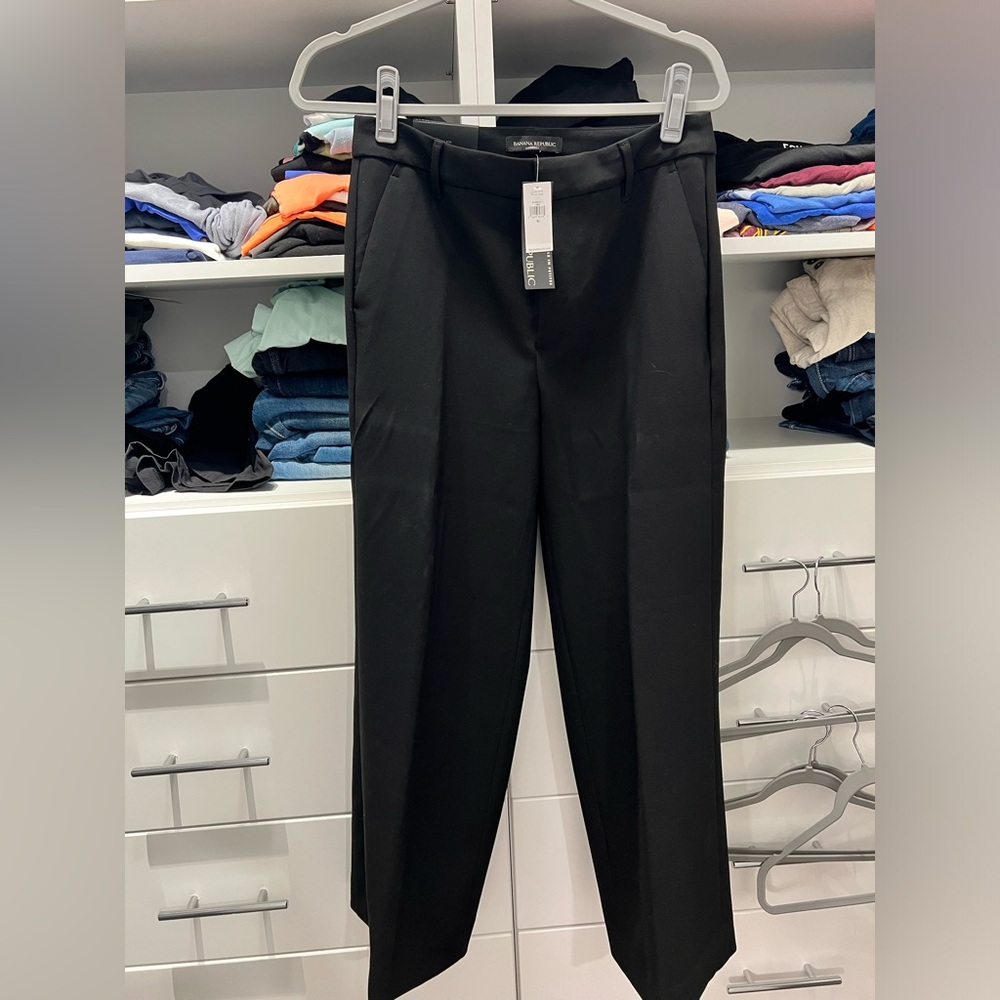 Banana Republic wide leg crop dress pants size 6 long